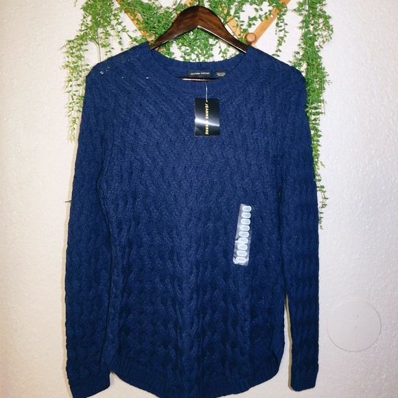 Blue Ribbed Sweater - Picture 2 of 3